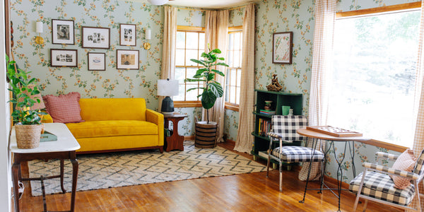 Mixing Vintage & New Furniture: A Designer How-To