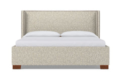 Everett Upholstered Bed :: Leg Finish: Pecan / Size: King