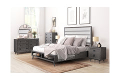 Bostwick Chest