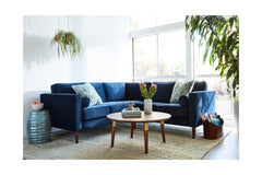 Samson 2pc L-Sectional w/ Loveseat :: Leg Finish: Natural