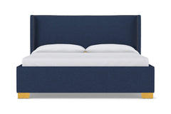 Everett Upholstered Bed :: Leg Finish: Natural / Size: Queen Size