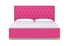 Huntley Drive Upholstered Bed :: Leg Finish: Natural / Size: King